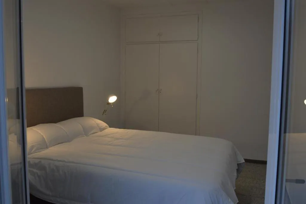 Roses Center 6 Apartment 0*,
