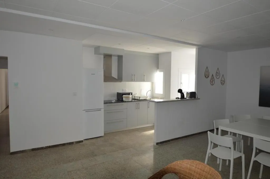 Roses Center 6 Apartment 0*,